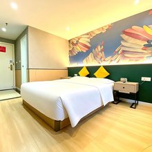 成都鑫派酒店(动物园驷马桥地铁站店)