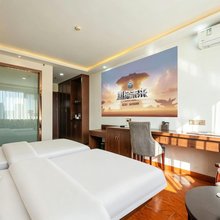 长治融锦主题商务酒店