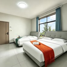 开封扬烁民宿(万岁山大宋武侠城店)