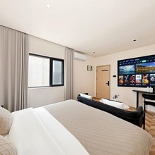 星诺民宿(万岁山武侠城清明上河园店)