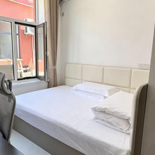 顺达电竞青旅(白塔公园北国购物广场店)