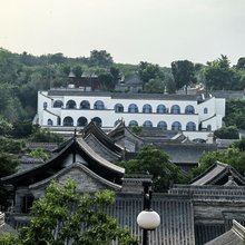 安隐温泉度假酒店(忻州古城店)