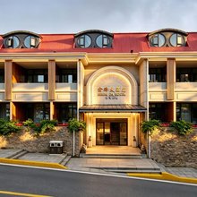 鑫缔大酒店(庐山索道上站台牯岭街店)