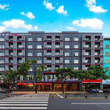 柏曼酒店(文昌中学高铁站店)