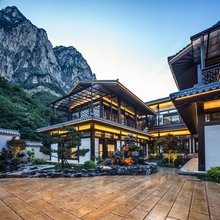 枫林晚民宿(八泉峡店)