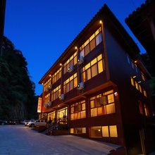 静逸时光民宿(西江千户苗寨北门干荣店)