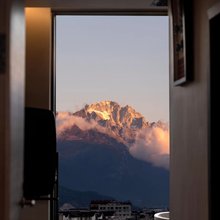 喜安·Serene|Natural日照金山度假美宿(束河古镇店)