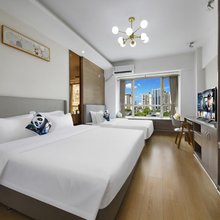 成都清闲酒店(宽窄巷子人民公园地铁站店)