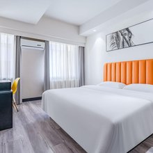 玛吉精选酒店(大连中山广场地铁站店)