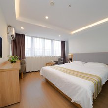 速8酒店(成都驷马桥昭觉寺地铁店)
