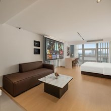 寓逸潮影云宿(杭州西站浙一医院店)