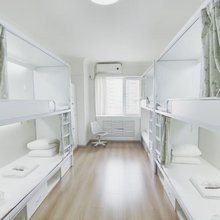 绿野纯女生青年旅社(科技路地铁站店)
