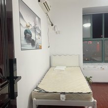 玩味芯居青年驿站(五一广场三角花园店)