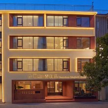 川上·青白里·Lustrine轻奢度假美宿(景德镇陶溪川文创街区店)