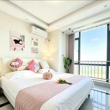 初遇观影公寓(平湖八佰伴店)