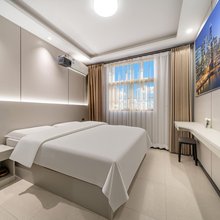 LT·SCREEN澜庭悦幕酒店(西安咸阳国际机场店)