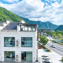唐家园民宿(石台牯牛降景区店)