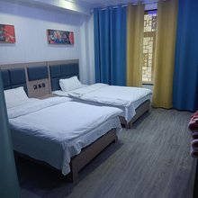巴塘海月游客酒店