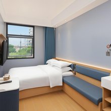 华适智能酒店(南京奥体兴隆大街地铁站店)