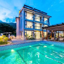 庭梧·Holiday Villa丨轻奢度假美墅(朱家尖小乌石塘店)