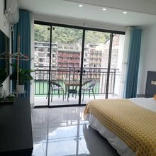 沁欣江畔民宿(镇远古城店)