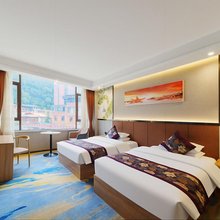 马尔康伊家名人酒店