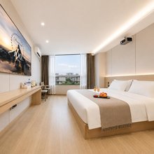 青舍酒店(成都火车南站店)