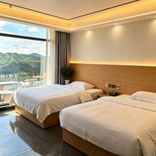 西江云端观景民宿(千户苗寨西门游客服务中心店)