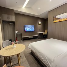 会展小院民宿(乌鲁木齐国际会展中心店)