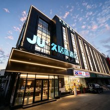 久居可酒店(红山路八一中学店)
