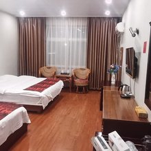 香格里拉兴旺商务酒店(独克宗古城店)