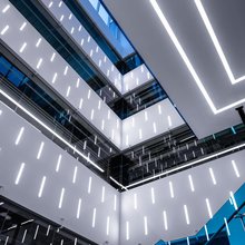一朵酒店(会展中心港务区地铁站店)