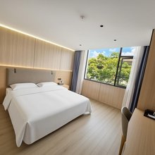 柠檬酒店(菊花村地铁站店)
