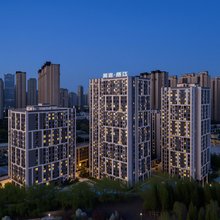 阅迩·栖江酒店(群力外滩音乐公园店)