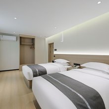 和颐至格酒店(延吉百货大楼东市场店)