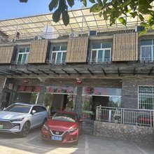 僰王山寿山湖山庄
