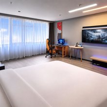 亚信电竞酒店(抚州文昌里店)