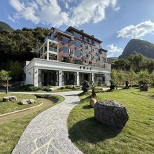 雲野·山舍民宿(六盘水国家明湖湿地公园店)
