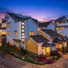 叙景客栈(抚仙湖广龙小镇店)