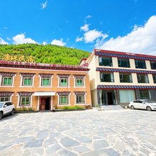 雅江康珠民宿