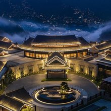 西江千户苗寨豪利维拉薇墅酒店