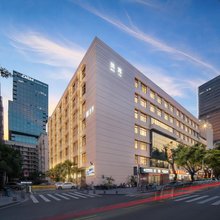 美寓服务式公寓(中山公园地铁站店)