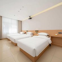 智汇智能影院酒店(山西大学太原南站店)
