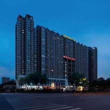 阳阳国际酒店(小寨地铁站赛格国际购物中心店)