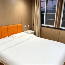 金铂利精选酒店(红岛站店)