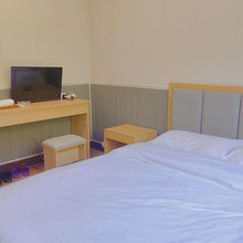 百和宾馆(大连火车站中山广场店)