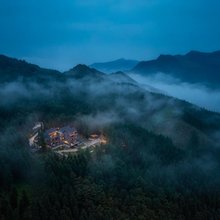 十里松涧空谷民宿