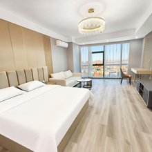 逸佳轻居公寓(通辽万达广场城市公馆店)