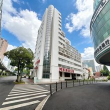 鸿答公寓(上海复旦大学大柏树地铁站店)