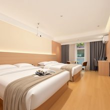 一屿酒店(贵阳欢乐世界店)